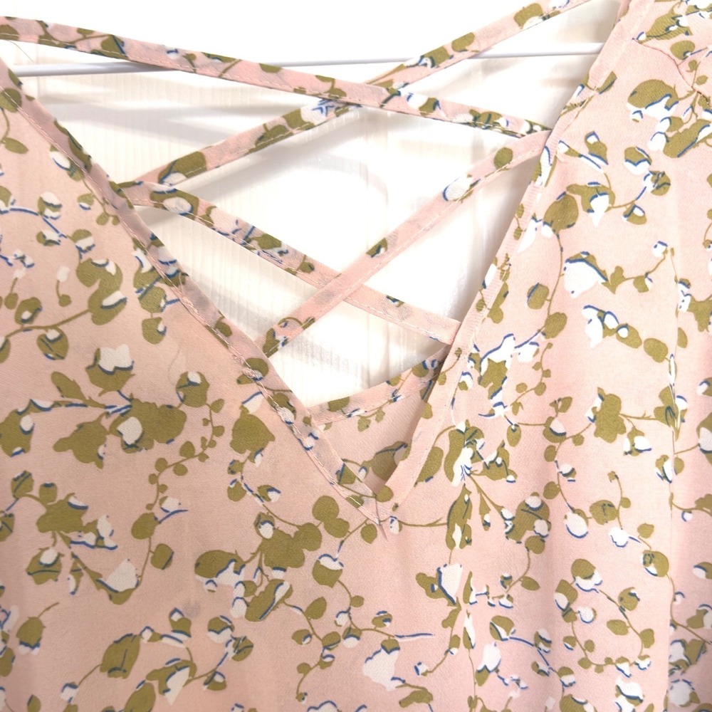 Entro Pink Floral Bell Sleeve Strappy V-Neck Pleated Blouse Top T6341 New L - Picture 4 of 8